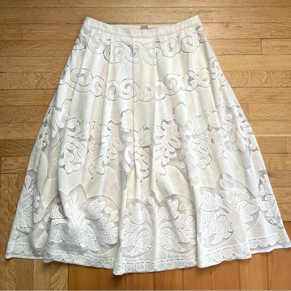 Champagne & Strawberry Dresses & Skirts - Women’s Cream Lace A-Line Skirt